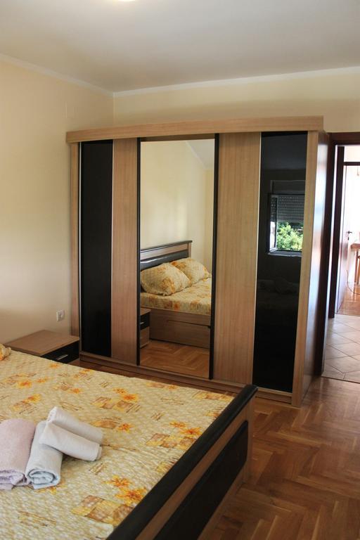 Djuricic Apartment Kotor